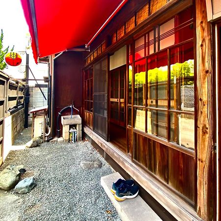 Okiya Guest House & Tapas Bar Kiryu Екстериор снимка